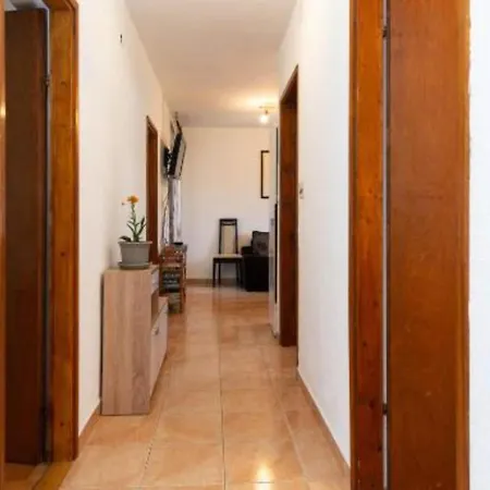 Kokolo - Three Bedroom First Floor *