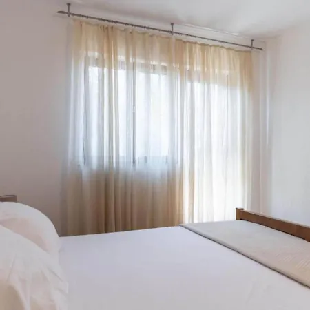 Kokolo - Three Bedroom First Floor